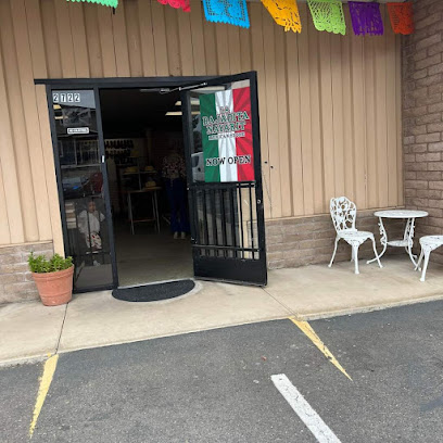 La Bajadita Nayarit Mexican Store, Medford