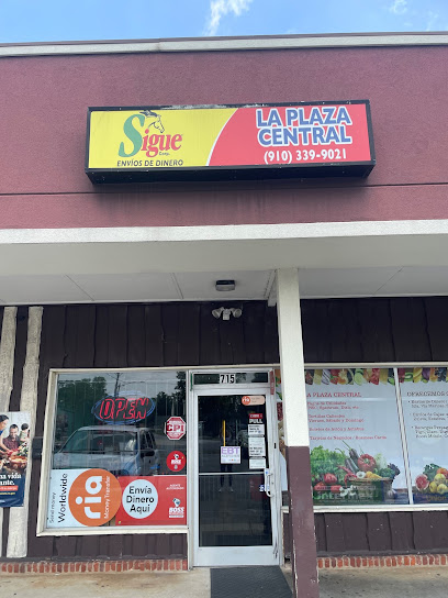 La Plaza Central, Latin Market., Fayetteville