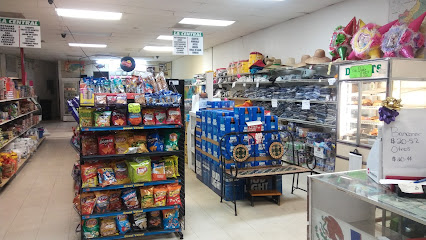 L A Central & American Grocery, Fort Pierce