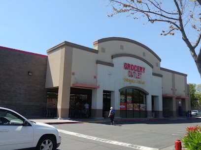 Grocery Outlet, Woodland
