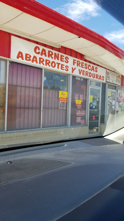 Super Mercado Los Olivos, Amarillo