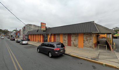 Supermercado Con Productos Dominicanos, Reading