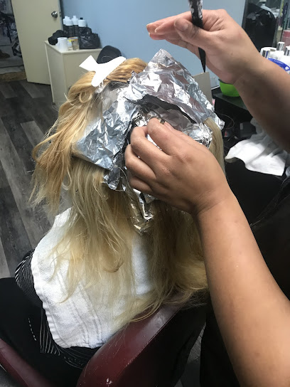 Latino Beauty Salon, Pleasantville
