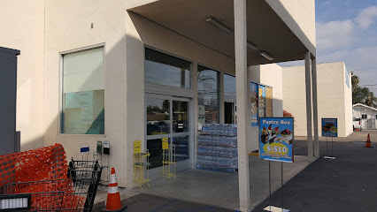 Catalina's Supermarket, Cali