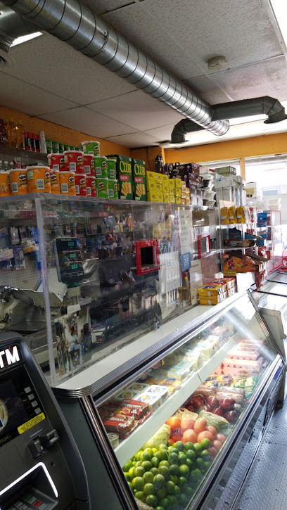 D'Luz Deli Grocery ( La Naciona agente autorizado)