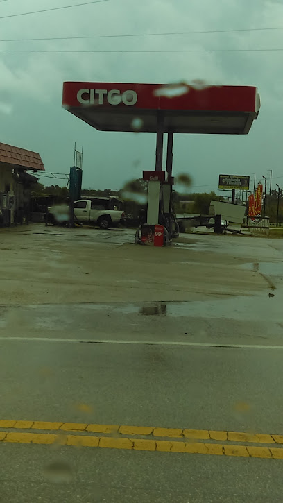 Combee Rd Gas, Food & Go